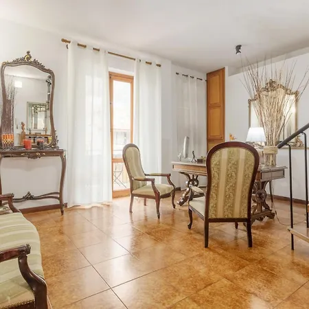 Casa Del Corso צ'יניזי